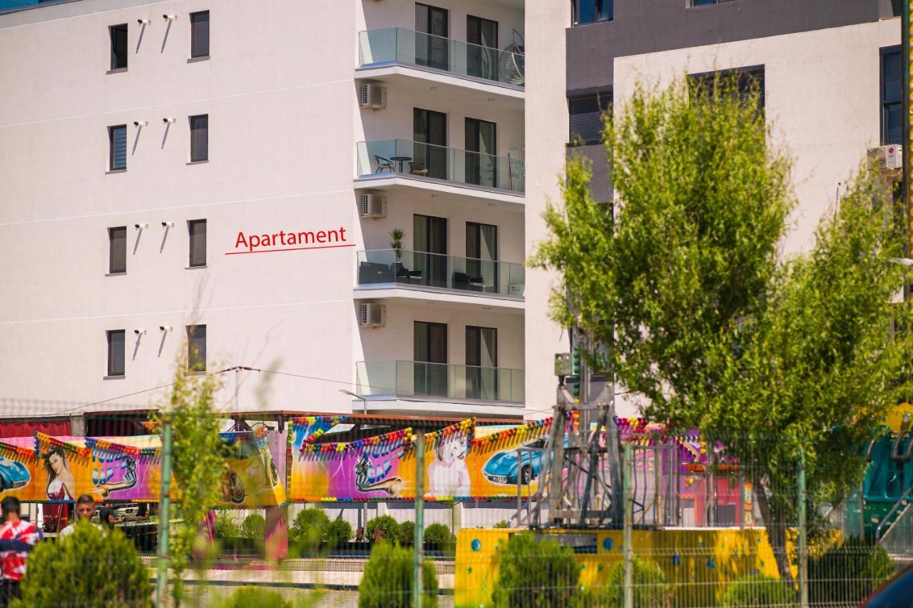 Golden Shell Apartment Mamaia Nord Navodari Exterior photo
