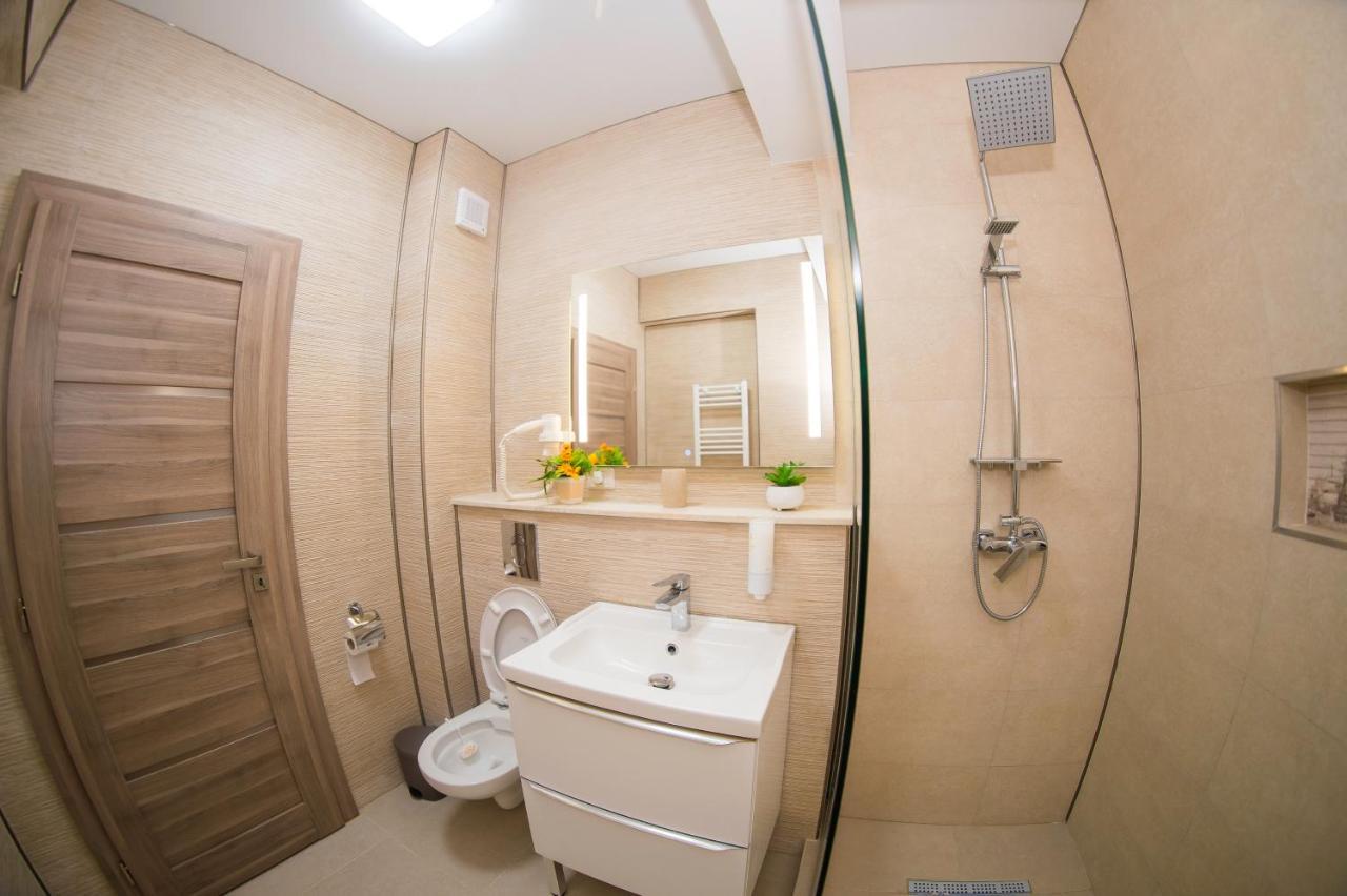 Golden Shell Apartment Mamaia Nord Navodari Exterior photo
