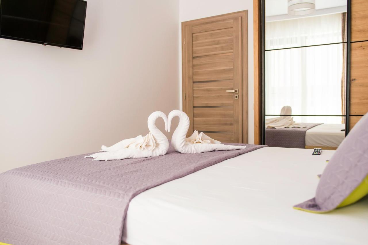 Golden Shell Apartment Mamaia Nord Navodari Exterior photo