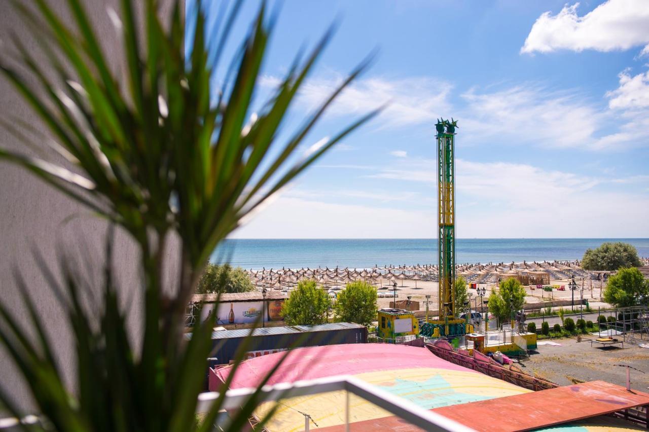 Golden Shell Apartment Mamaia Nord Navodari Exterior photo